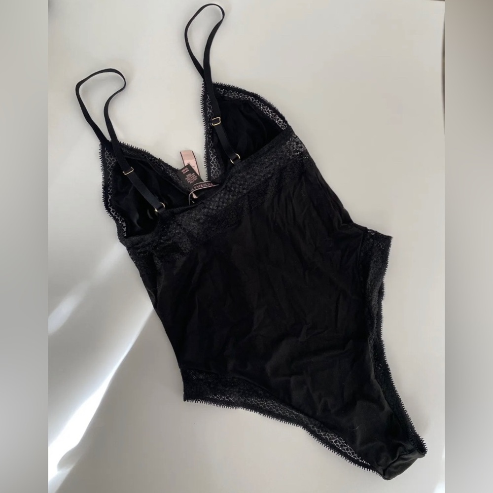 Victoria's Secret Women Black Bodysuit S